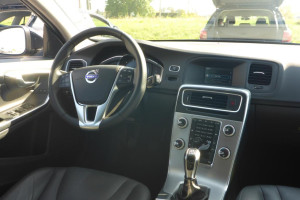 Volvo V60 D3 Summum M6 150km E6 (Estate 5dr.) — zdjęcie 8