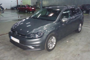 Volkswagen Golf 1.6 TDI 115KM Highline Variant A7 116KM AN (Estate 5dr.) – OSOB. — zdjęcie 1